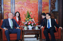 125ˏ(qing)ڱϺϹwҊǰؔ(ci)Lɭ
