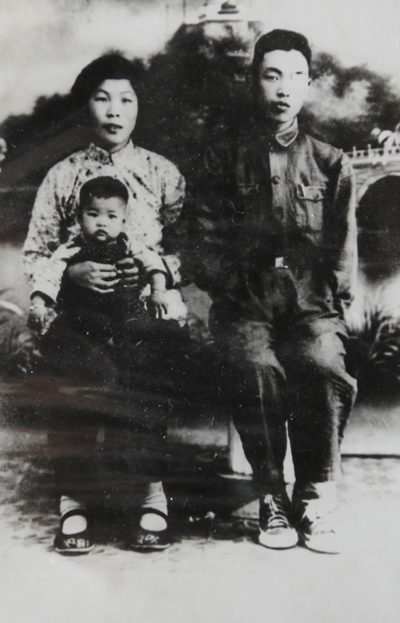 1958쏩cϣŮAӰYψD
