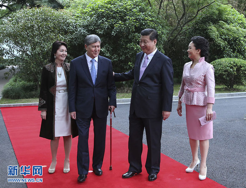 518ϯ(x)ƽϺͬ˹˹̹y(tng)̹ҮeЕ(hu)Մ(hu)Մǰ(x)ƽϺ(hu)hďV(chng)鰢̹ҮeКgӭxʽAӛ mt z