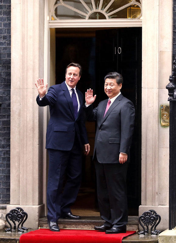 10月21日，國家主席習(xí)近平在倫敦唐寧街首相府同英國首相卡梅倫舉行會(huì)談。新華社記者 鞠鵬 攝