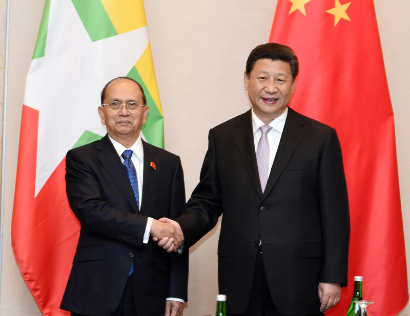 4月22日，國家主席習(xí)近平在雅加達(dá)會(huì)見緬甸總統(tǒng)吳登盛。新華社記者 謝環(huán)馳 攝