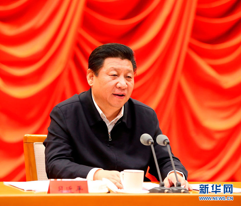 2月2日，省部級主要領(lǐng)導(dǎo)干部學(xué)習(xí)貫徹十八屆四中全會精神全面推進依法治國專題研討班在中央黨校開班。中共中央總書記、國家主席、中央軍委主席習(xí)近平在開班式上發(fā)表重要講話。新華社記者 馬佔成 攝