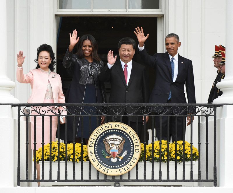 9月25日，美國總統(tǒng)奧巴馬在華盛頓白宮南草坪舉行隆重儀式，歡迎國家主席習近平對美國進行國事訪問。新華社記者 李學仁 攝