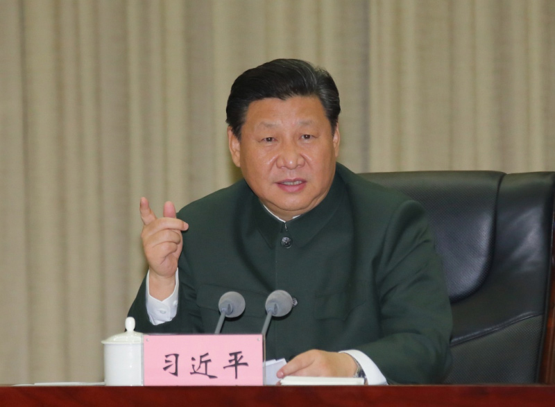 1月5日，中共中央總書記、國家主席、中央軍委主席習近平到第13集團軍視察。在聽取集團軍工作匯報后，習近平發(fā)表重要講話。新華社記者 李剛 攝
