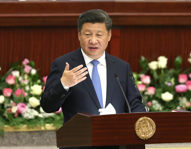 6月22日，國(guó)家主席習(xí)近平在塔什干烏茲別克斯坦最高會(huì)議立法院發(fā)表題為《攜手共創(chuàng)絲綢之路新輝煌》的重要演講。 新華社記者馬佔(zhàn)成攝