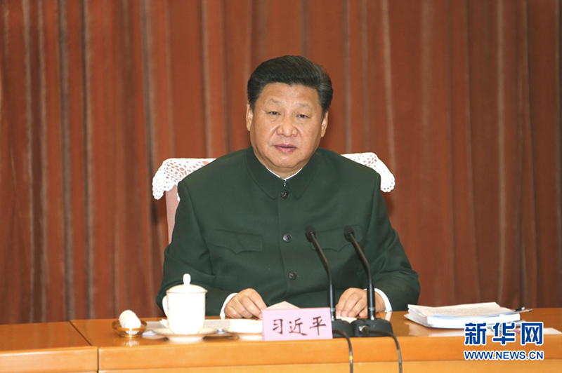 2016年1月11日，習(xí)近平在北京接見調(diào)整組建后的軍委機(jī)關(guān)各部門負(fù)責(zé)同志，代表黨中央和中央軍委，對(duì)新的軍委機(jī)關(guān)成立表示熱烈祝賀。這是習(xí)近平發(fā)表重要講話。記者李剛攝