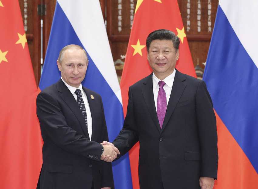 9月4日，國家主席習(xí)近平在杭州會(huì)見在華出席二十國集團(tuán)領(lǐng)導(dǎo)人杭州峰會(huì)的俄羅斯總統(tǒng)普京。新華社記者 丁 林?jǐn)z