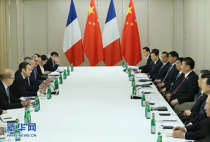 7月8日，國家主席習(xí)近平在漢堡會(huì)見法國總統(tǒng)馬克龍。新華社記者 姚大偉 攝