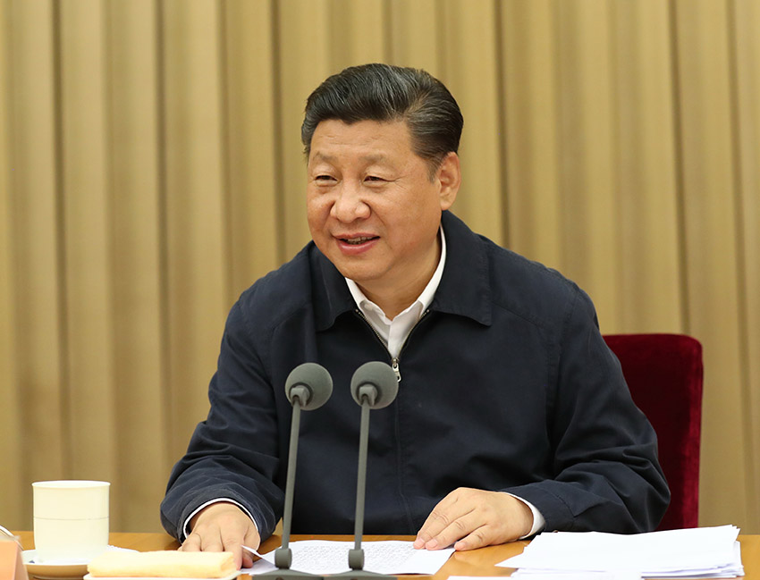 7月26日至27日，省部級主要領(lǐng)導(dǎo)干部“學(xué)習(xí)習(xí)近平總書記重要講話精神，迎接黨的十九大”專題研討班在京舉行。中共中央總書記、國家主席、中央軍委主席習(xí)近平在開班式上發(fā)表重要講話。新華社記者馬佔(zhàn)成攝