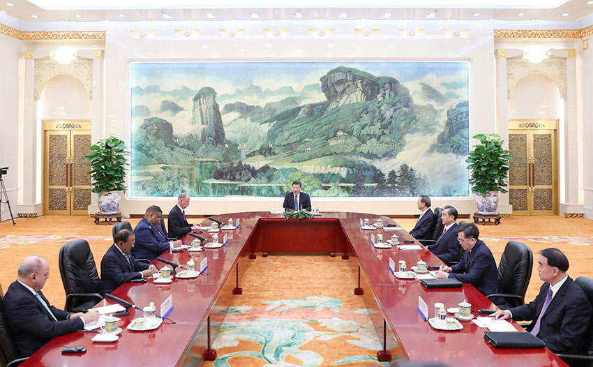 7月28日，國家主席習(xí)近平在北京人民大會堂集體會見來華出席第七次金磚國家安全事務(wù)高級代表會議的俄羅斯聯(lián)邦安全會議秘書帕特魯舍夫、南非國家安全部長馬洛博、印度國家安全顧問多瓦爾、巴西總統(tǒng)府機(jī)構(gòu)安全辦公室主任埃切戈延。新華社記者丁林?jǐn)z
