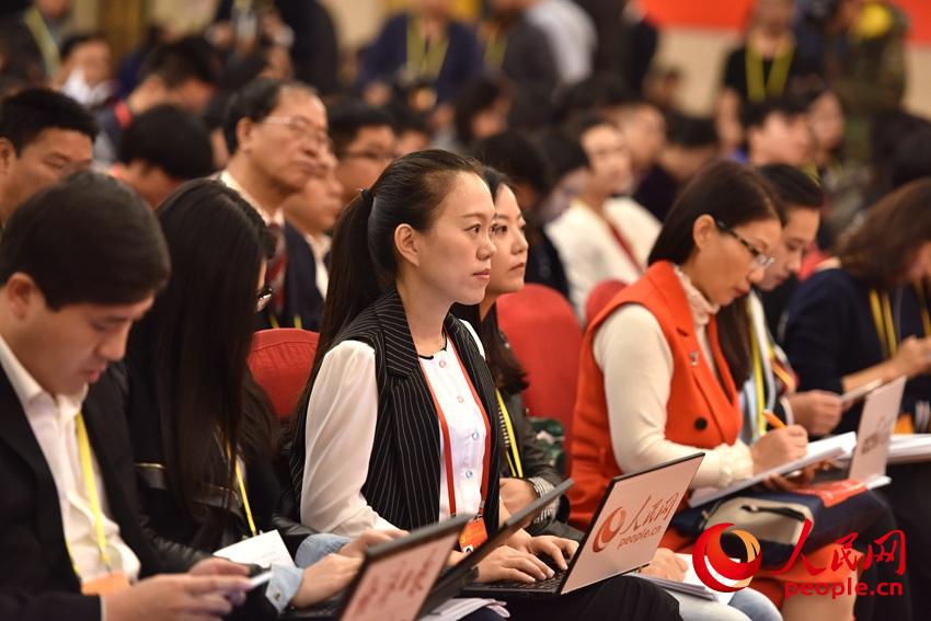 記者在現(xiàn)場(chǎng)。(人民網(wǎng)記者 王天樂(lè) 攝)