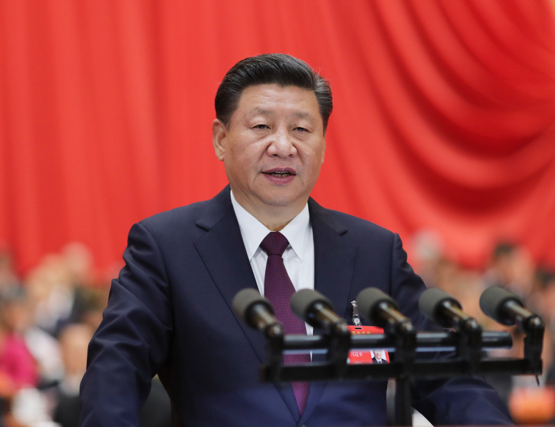 10月18日，習(xí)近平在中國(guó)共產(chǎn)黨第十九次全國(guó)代表大會(huì)上作報(bào)告。新華社記者 鞠鵬 攝
