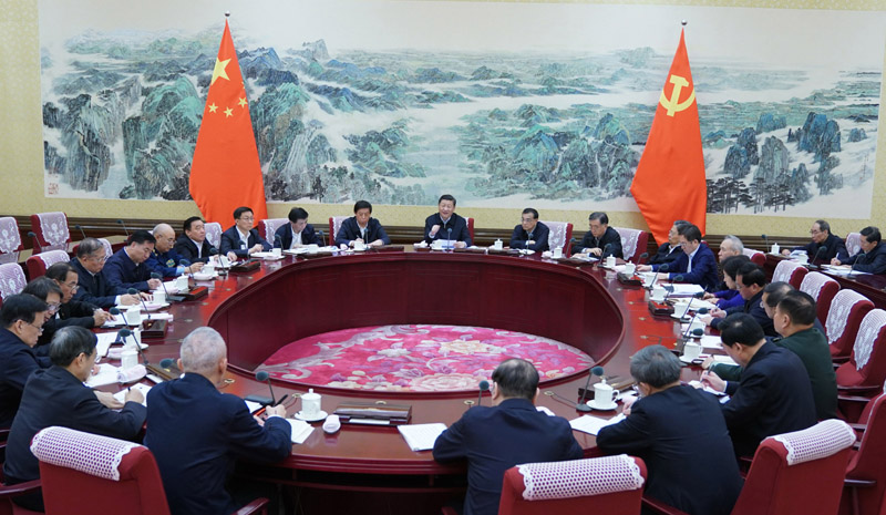 12月25日至26日，中共中央政治局召開民主生活會(huì)，中共中央總書記習(xí)近平主持會(huì)議並發(fā)表重要講話。新華社記者 謝環(huán)馳 攝