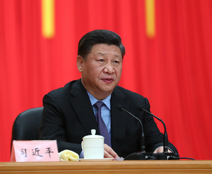 4月13日，中共中央總書記、國家主席、中央軍委主席習(xí)近平在海南省人大會堂出席慶祝海南建省辦經(jīng)濟(jì)特區(qū)30周年大會並發(fā)表重要講話。新華社記者 謝環(huán)馳攝