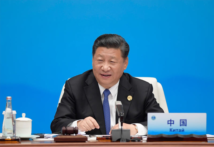 6月10日，上海合作組織成員國元首理事會第十八次會議小范圍會談在青島國際會議中心舉行。國家主席習(xí)近平主持。新華社記者李學(xué)仁攝