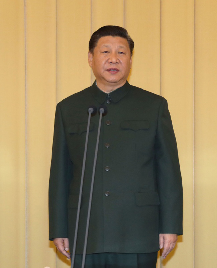 2018年1月10日，中央軍委向武警部隊(duì)授旗儀式在北京八一大樓舉行。中共中央總書記、國(guó)家主席、中央軍委主席習(xí)近平向武警部隊(duì)授旗並致訓(xùn)詞。這是習(xí)近平致訓(xùn)詞。新華社記者 李剛 攝
