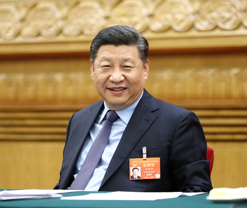 3月10日，中共中央總書記、國家主席、中央軍委主席習(xí)近平參加十三屆全國人大二次會議福建代表團(tuán)的審議。 新華社記者 鞠鵬 攝