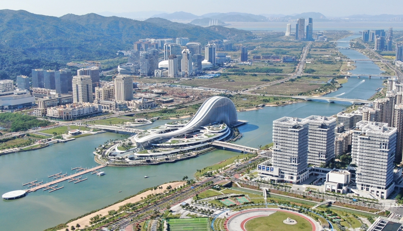 這是2024年11月26日拍攝的橫琴天沐琴臺(tái)（無(wú)人機(jī)照片）。新華社記者 鄧華 攝