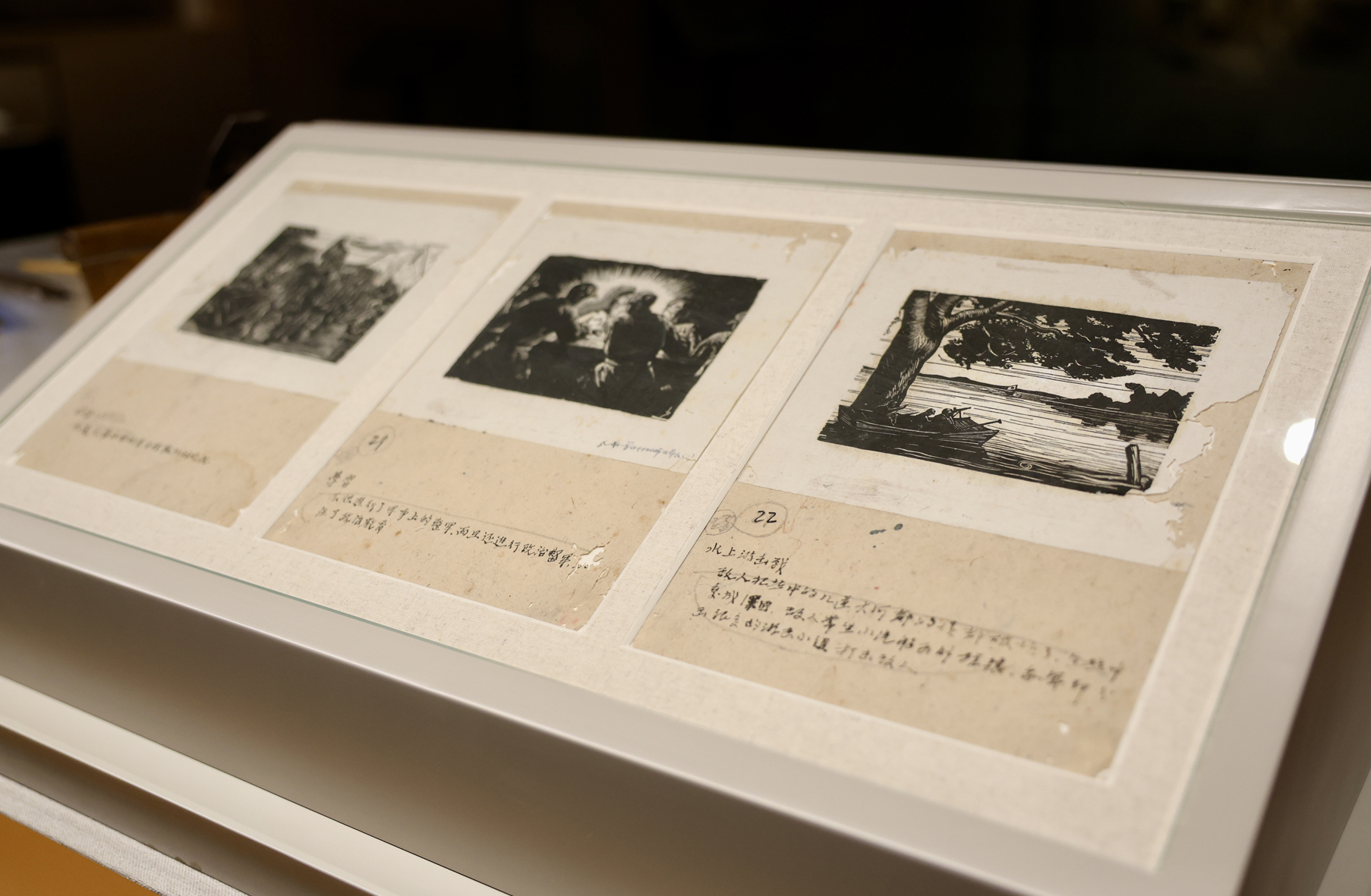 《為了民族解放與世界和平——紀(jì)念中國(guó)人民抗日戰(zhàn)爭(zhēng)暨世界反法西斯戰(zhàn)爭(zhēng)勝利80周年主題展覽》的部分展品。人民網(wǎng) 李世奇攝