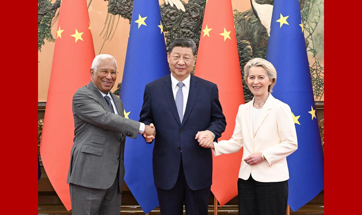 習(xí)近平會(huì)見(jiàn)歐洲理事會(huì)主席科斯塔、歐盟委員會(huì)主席馮德萊恩