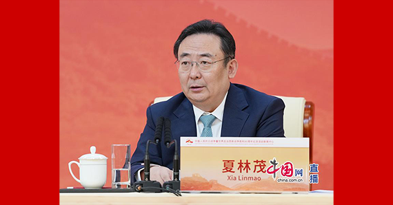 北京市委常委、常務(wù)副市長(zhǎng)夏林茂回答記者提問