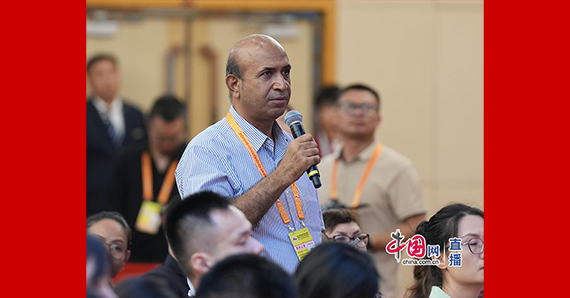 巴基斯坦通訊社記者提問