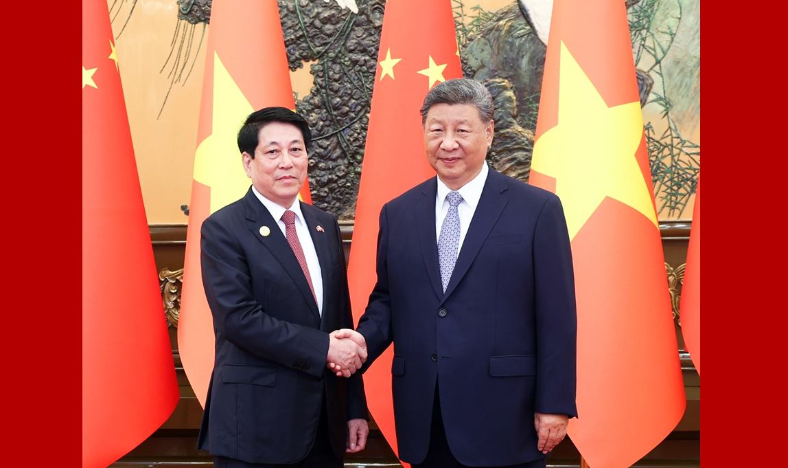 習(xí)近平會見越南國家主席梁強(qiáng)