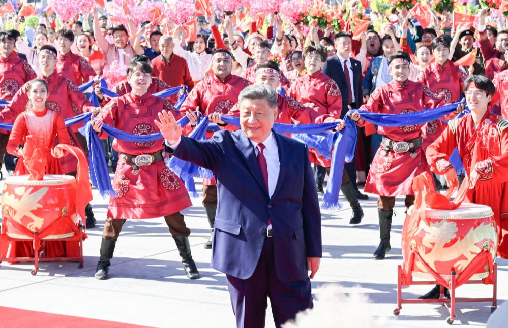 習(xí)近平離開新疆返回北京