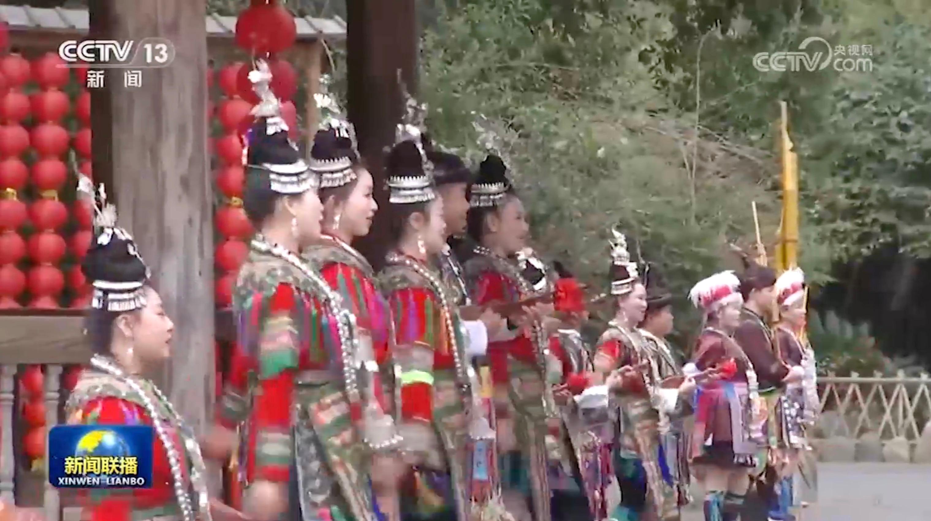 習(xí)近平在貴州考察時(shí)強(qiáng)調(diào) 堅(jiān)持以高質(zhì)量發(fā)展統(tǒng)攬全局 在中國(guó)式現(xiàn)代化進(jìn)程中展現(xiàn)貴州新風(fēng)采