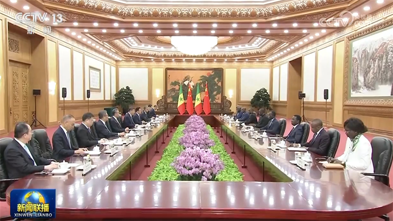 習(xí)近平會(huì)見塞內(nèi)加爾總理