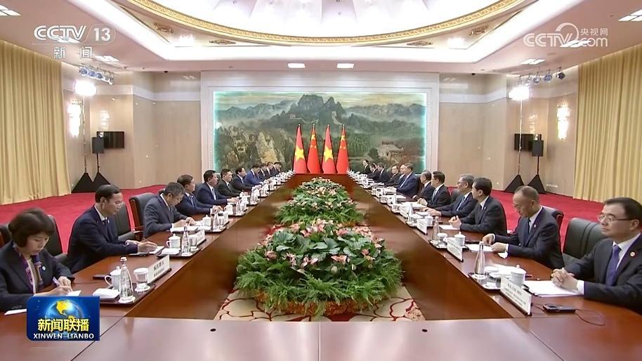 習(xí)近平會見越南總理