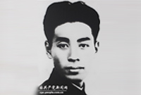 　　黨的六大以后，周恩來作為實際主持黨中央工作的領(lǐng)導人，在極端險惡的條件下，機智勇敢地保衛(wèi)黨的中央機關(guān)，保護黨的大批領(lǐng)導骨干，發(fā)展黨在白區(qū)的秘密工作，支持工農(nóng)武裝割據(jù)、紅軍和農(nóng)村革命根據(jù)地，積極探索中國革命的正確道路，明確提出“鄉(xiāng)村中心”的思想。