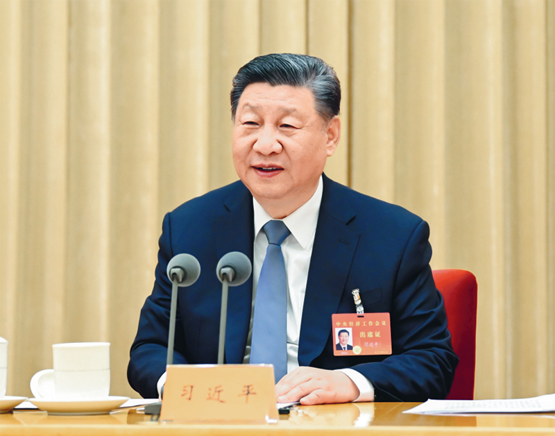 2024年12月11日至12日，中央經(jīng)濟工作會議在北京舉行。中共中央總書記、國家主席、中央軍委主席習(xí)近平出席會議并發(fā)表重要講話。 新華社記者 謝環(huán)馳/攝